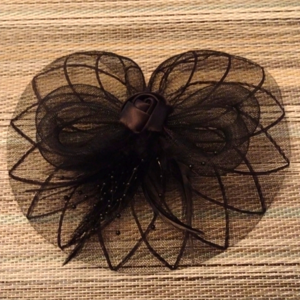 Black Fascinator